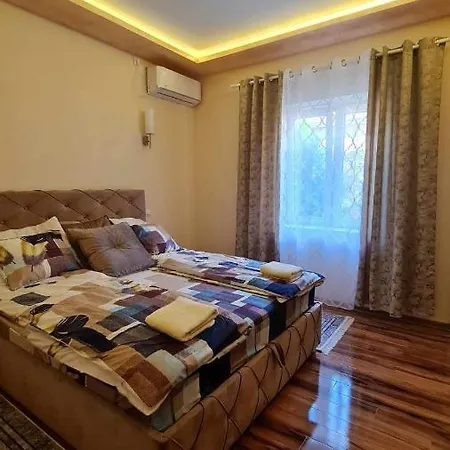 Bel Apartman Apartment *